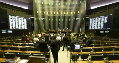Câmara pode votar urgência para aumentar número de deputados federais