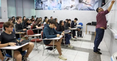 Desenrola Fies: estudante pode renegociar dívida a partir desta quarta Desenrola Fies: estudante pode renegociar dívida a partir desta quarta