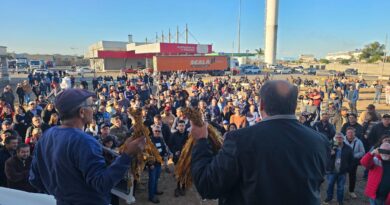 DEPUTADO ZÉ NUNES PARTICIPA DE ATO EM DEFESA DA FUMICULTURA EM CAMAQUÃ DEPUTADO ZÉ NUNES PARTICIPA DE ATO EM DEFESA DA FUMICULTURA EM CAMAQUÃ