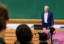 Nobel da economia diz que impacto da IA no emprego é superestimado Nobel da economia diz que impacto da IA no emprego é superestimado