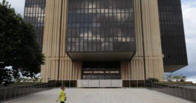 Banco Central estuda interligar Pix com sistemas de outros países